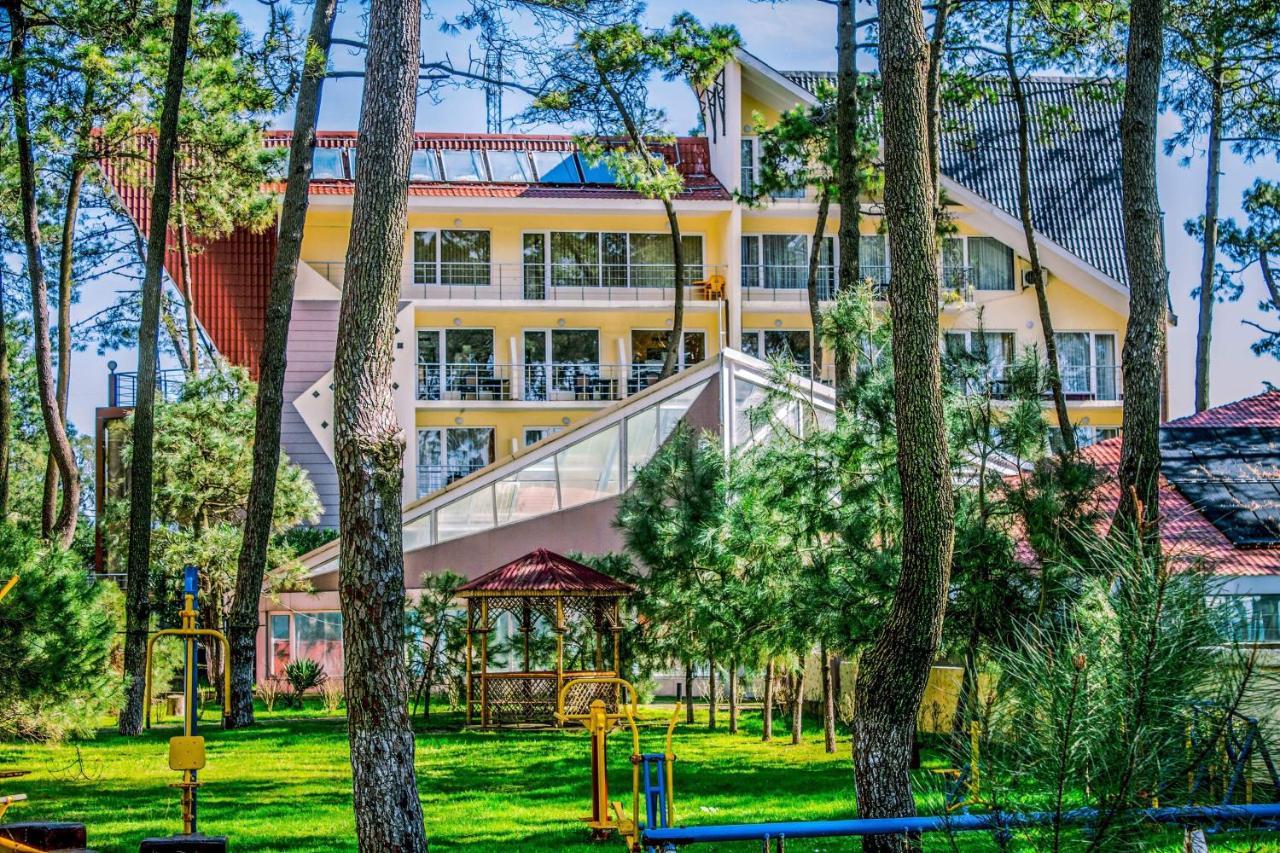 Villa Reta Hotel & Spa Григолети Екстериор снимка
