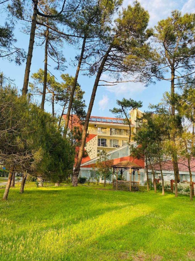Villa Reta Hotel & Spa Григолети Екстериор снимка